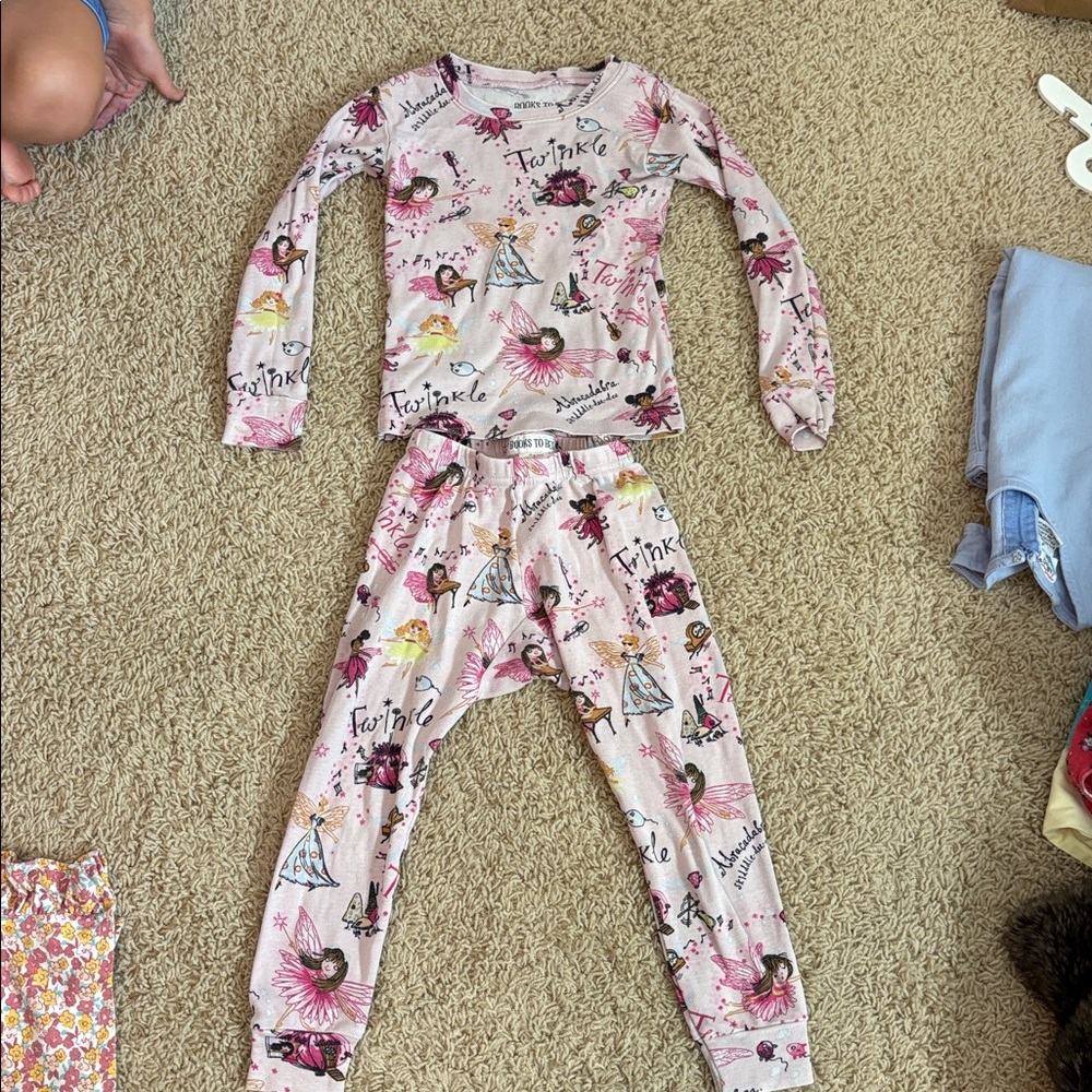 Books to bed Twinkle pajamas 3T